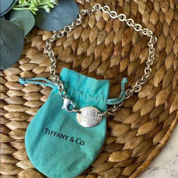 Tiffany & Co. Jewelry - Tiffany & Co. Return to Tiffany Oval Tag Necklace